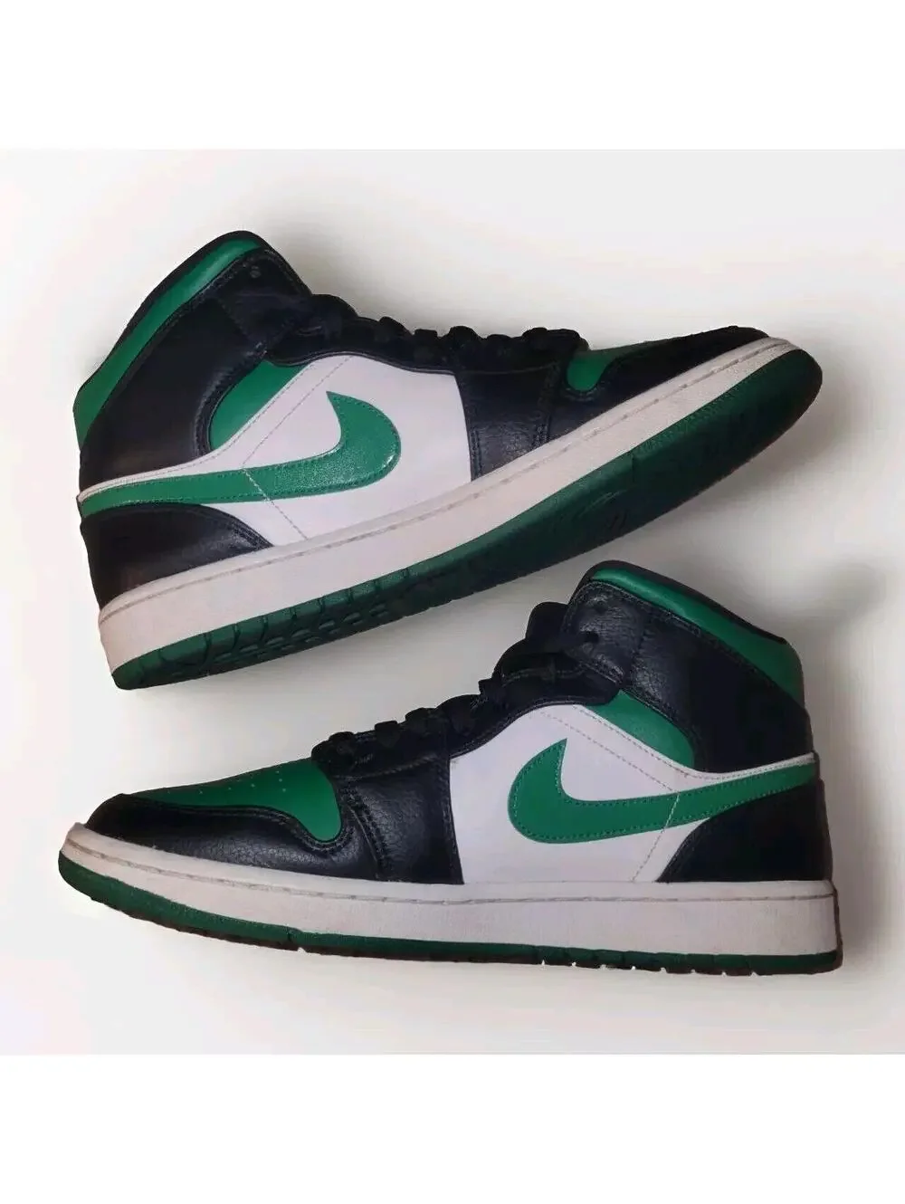 Size 10 - Air Jordan 1 Mid Pine Green